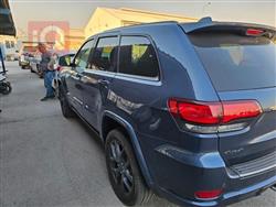 جیپ گراند شیرۆکی